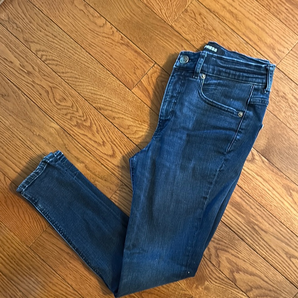 EXPRESS
Women's Blue Jeans